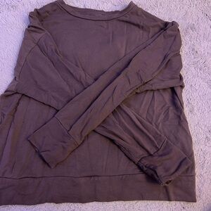Offline by Aerie brown thumb hole crewneck with pockets size M